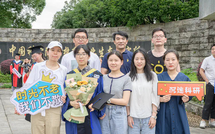 毕业合照.jpg
